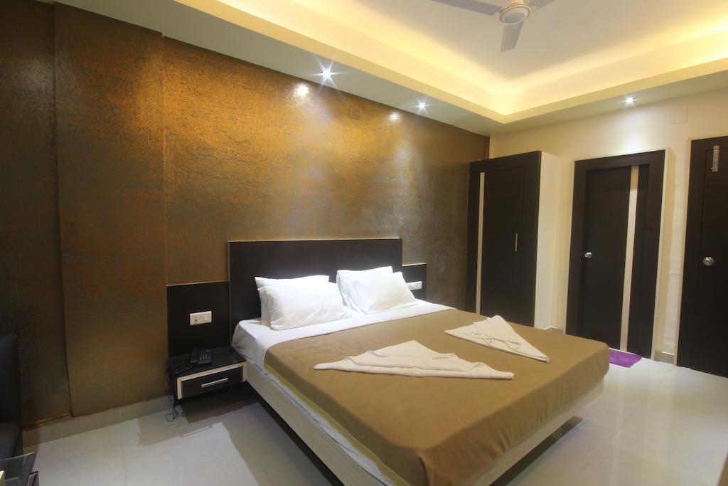 Urmee Hotel Bhubaneswar Room photo